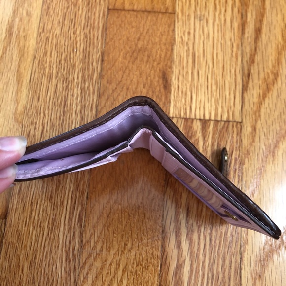 Small Coach Wallet - Picture 3 of 4